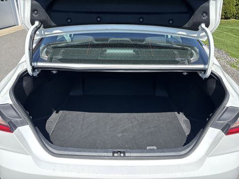 Certified 2025 Toyota Camry LE FWD image 5