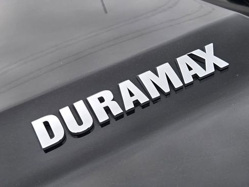 Used 2024 Chevrolet Silverado 1500 High Country w/ High Country Premium Package image 11