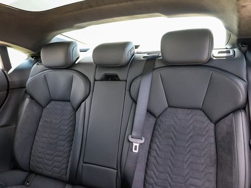 New 2026 Audi S e-tron GT Prestige image 25