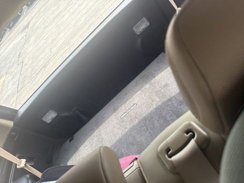 Used 2019 Toyota 4Runner SR5 Premium RWD image 17
