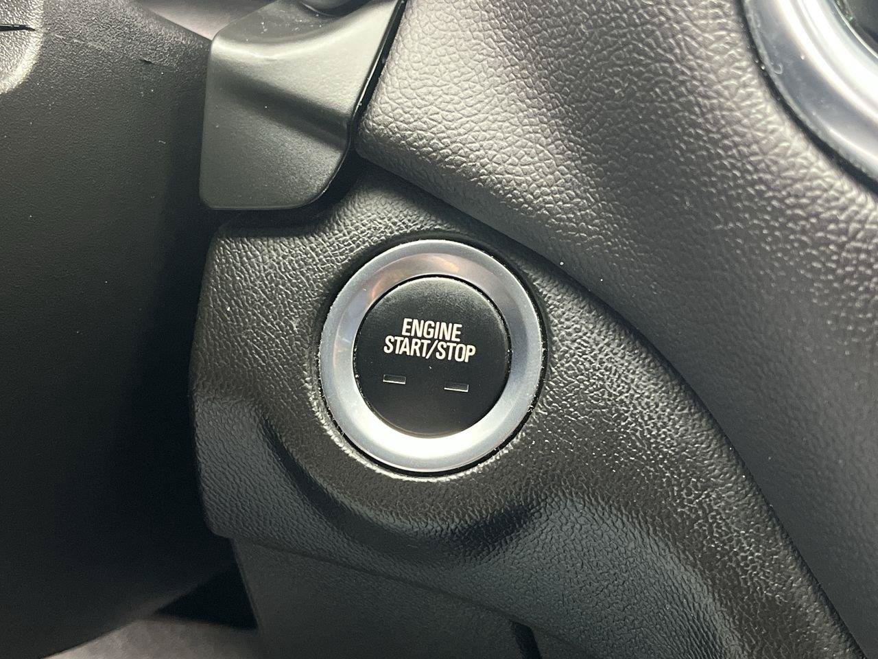 Used 2024 Chevrolet Equinox LT AWD/4WD image 18