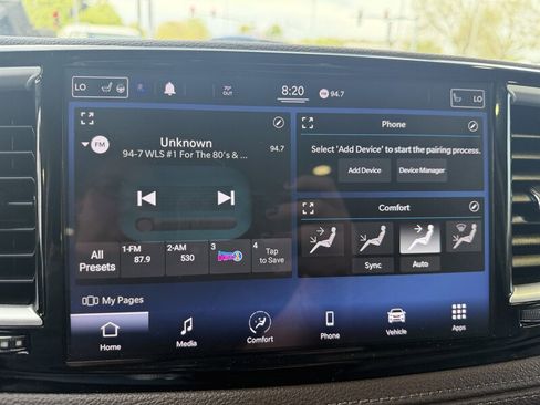 Used 2021 Chrysler Pacifica Touring w/ Cold Weather Group FWD image 21