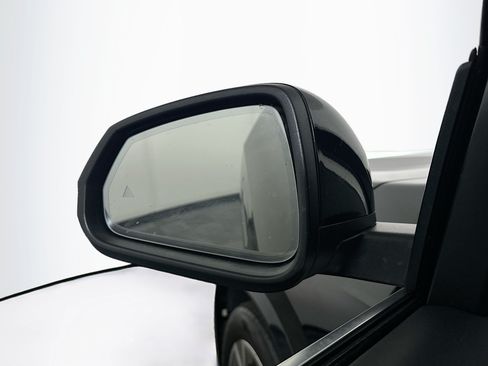 Used 2025 BMW X1 xDrive28i AWD/4WD image 16