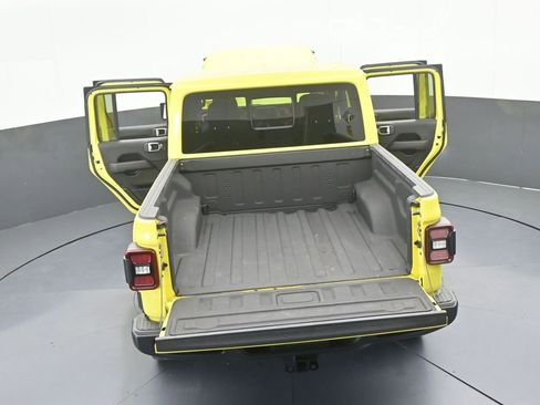 Used 2023 Jeep Gladiator Rubicon w/ LED Lighting Group image 60