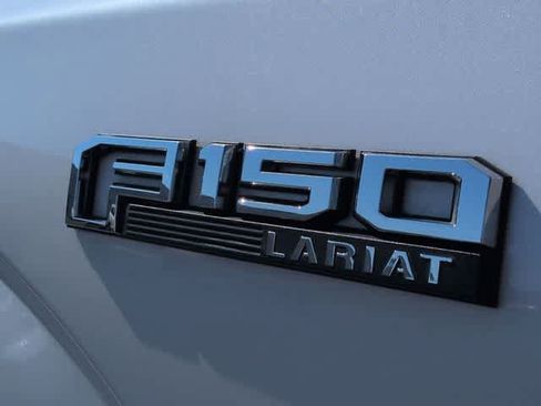 Used 2017 Ford F150 Lariat AWD/4WD image 13