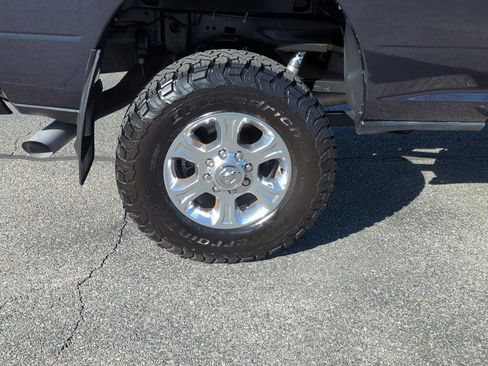 Used 2022 RAM 2500 Big Horn w/ Level C Equiment Group AWD/4WD image 7