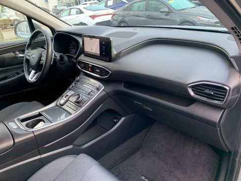 Used 2023 Hyundai Santa Fe SEL w/ Cargo Package AWD/4WD image 11