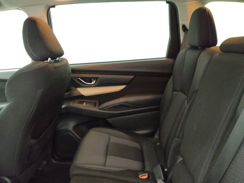 Used 2019 Subaru Ascent Premium image 18