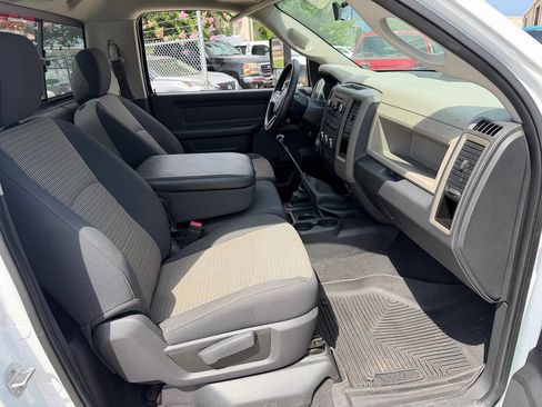 Used 2010 Dodge Ram 3500 Truck ST w/ ST Popular Equipment Group AWD/4WD image 4