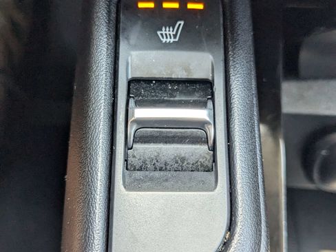 Used 2024 Kia Telluride S FWD image 30