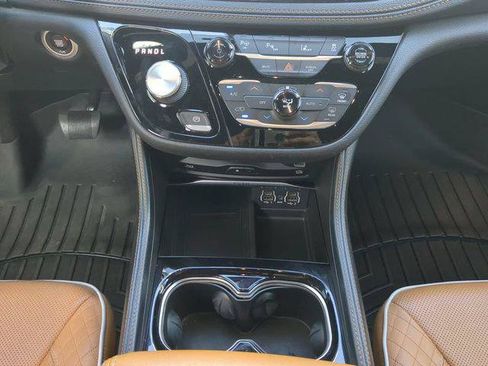 Certified 2022 Chrysler Pacifica Pinnacle FWD image 22