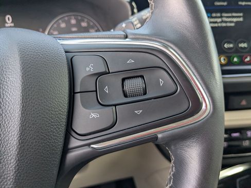 Certified 2022 Buick Envision Avenir w/ Technology Package II AWD/4WD image 20