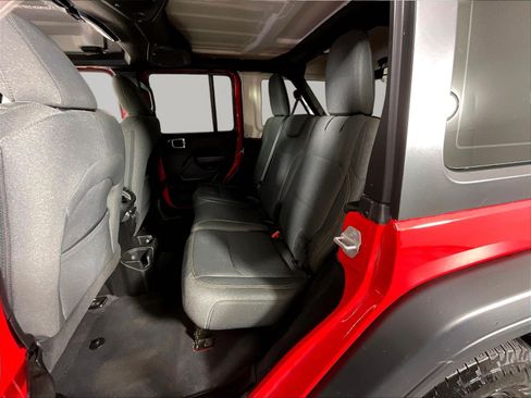 Used 2025 Jeep Wrangler Unlimited Sport AWD/4WD image 22