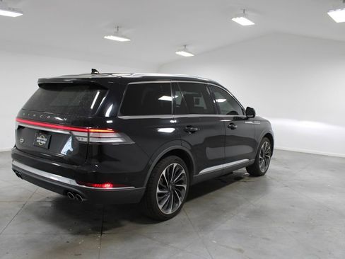 Used 2022 Lincoln Aviator Reserve w/ Equipment Group 201A image 9