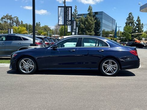 Used 2017 Mercedes-Benz E 300 image 6
