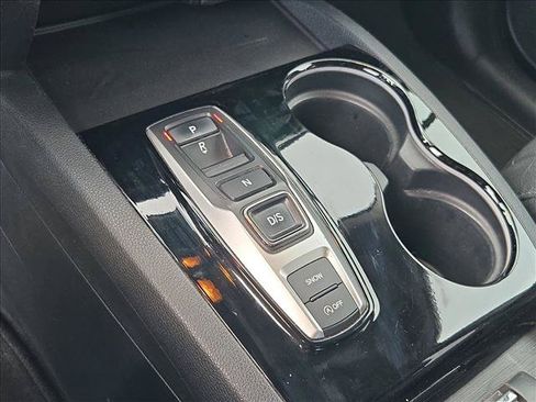 Used 2021 Honda Pilot Touring image 10