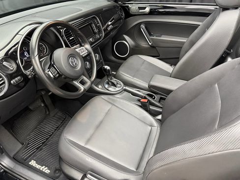Used 2013 Volkswagen Beetle 2.5 FWD image 18