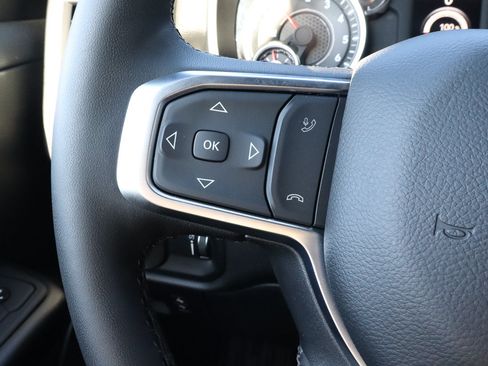 Used 2025 RAM 1500 Big Horn AWD/4WD image 28