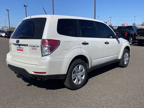 Used 2012 Subaru Forester 2.5X AWD/4WD image 2