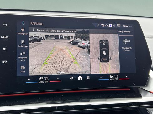 Used 2026 BMW X2 xDrive28i w/ Technology Package image 17