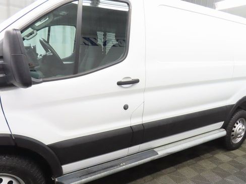 Used 2023 Ford Transit 250 Low Roof AWD w/ Exterior Upgrade Package image 34