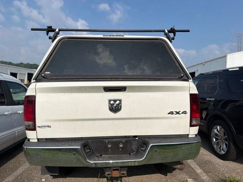 Used 2015 RAM 2500 Tradesman w/ Chrome Appearance Group AWD/4WD image 6