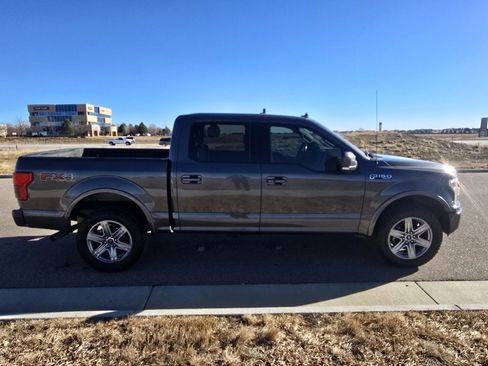 Used 2019 Ford F150 Lariat image 6