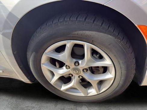 Used 2017 Chrysler Pacifica Touring-L w/ Tire & Wheel Group FWD image 10