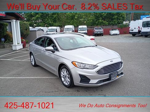 Used 2019 Ford Fusion SE FWD image 3