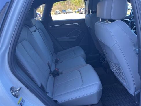 Used 2025 Audi Q3 2.0T Premium w/ Convenience Package image 33