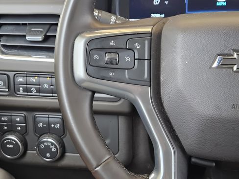 Used 2023 Chevrolet Tahoe Z71 image 28