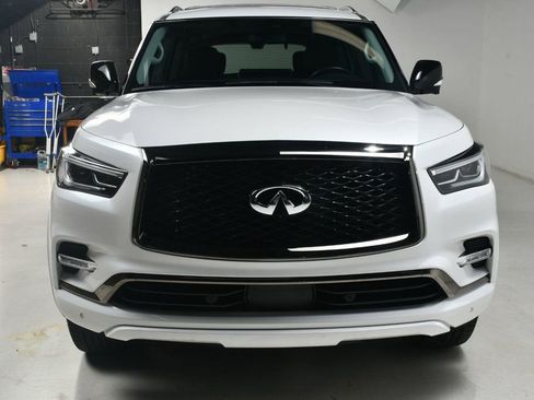 Used 2024 INFINITI QX80 Premium Select w/ Cargo Package image 16