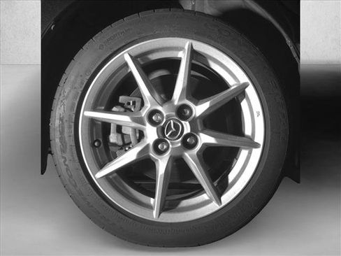 Used 2016 MAZDA MX-5 Miata Sport RWD image 20