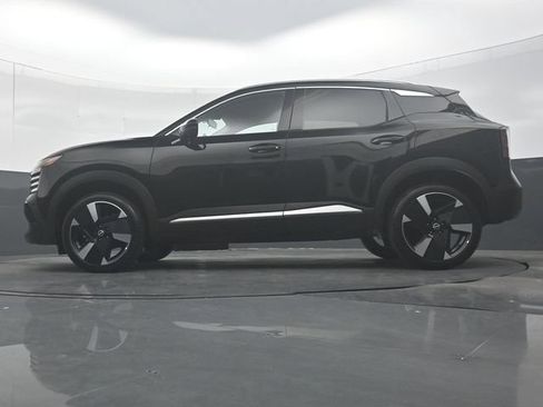 Used 2026 Nissan Kicks SR FWD image 29