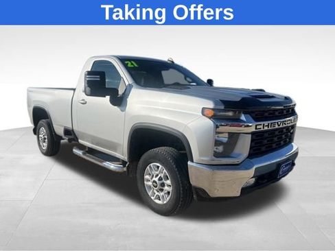 Used 2021 Chevrolet Silverado 2500 LT w/ Convenience Package image 1