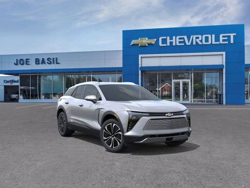 New 2026 Chevrolet Blazer EV LT AWD/4WD image 1