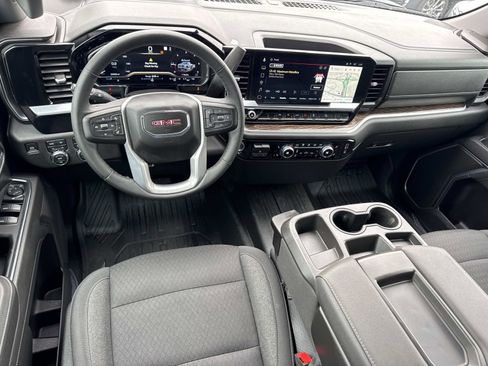 Used 2023 GMC Sierra 1500 Elevation image 2