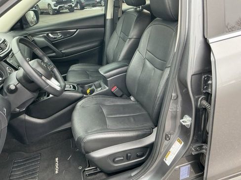Used 2020 Nissan Rogue SL w/ Premium Package image 10