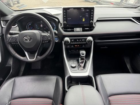 Used 2022 Toyota RAV4 XSE w/ Weather Package image 14