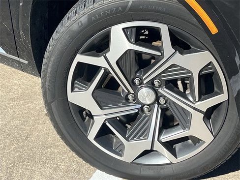 Used 2021 Hyundai Palisade Calligraphy image 10