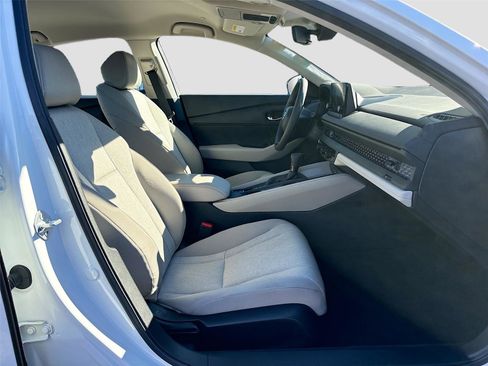 Certified 2024 Honda Accord LX image 29