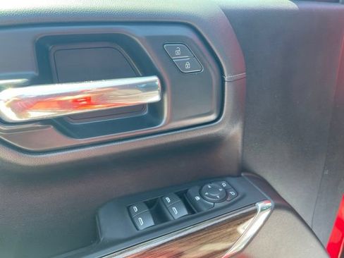 Used 2021 Chevrolet Silverado 1500 LT Trail Boss w/ Bed Protection Package AWD/4WD image 17