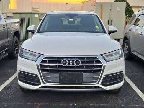 Used 2019 Audi Q5 2.0T Premium Plus w/ Premium Plus Package image 2