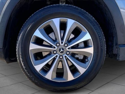 Used 2021 Mercedes-Benz GLE 350 4MATIC image 11