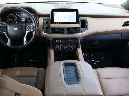 Used 2021 Chevrolet Tahoe Premier RWD image 18