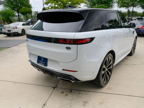 Used 2023 Land Rover Range Rover Sport SE Dynamic AWD/4WD image 5