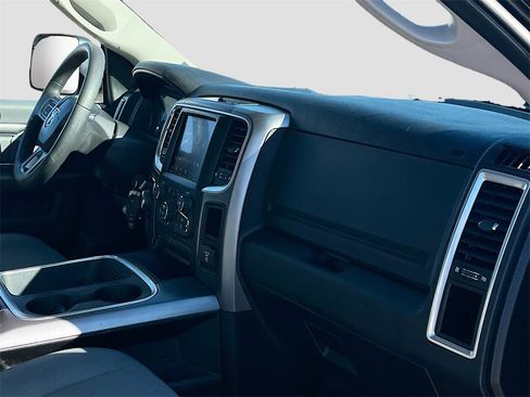 Used 2022 RAM 1500 Classic SLT w/ Electronics Group image 29