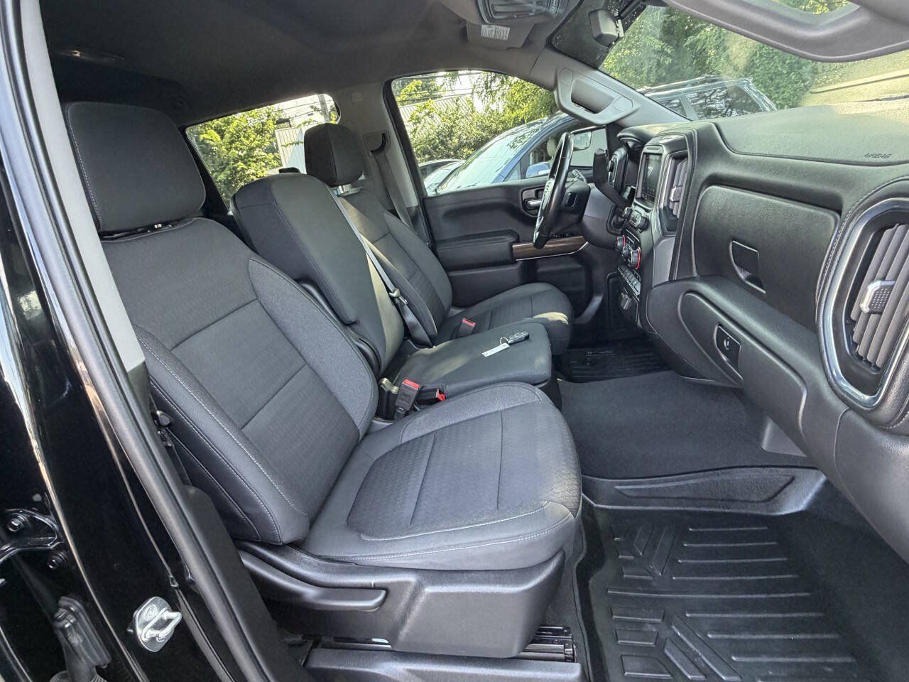 Used 2020 Chevrolet Silverado 1500 LT w/ Texas Edition RWD image 25