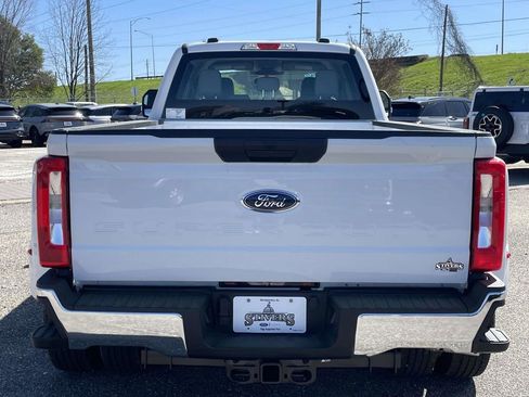 New 2026 Ford F350 XL image 4