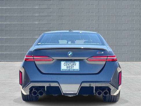 Used 2026 BMW M5 w/ Carbon Package AWD/4WD image 4